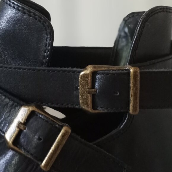 'Bella~Vita' Black Leather Boot Size 6.5M EUC - Picture 5 of 16